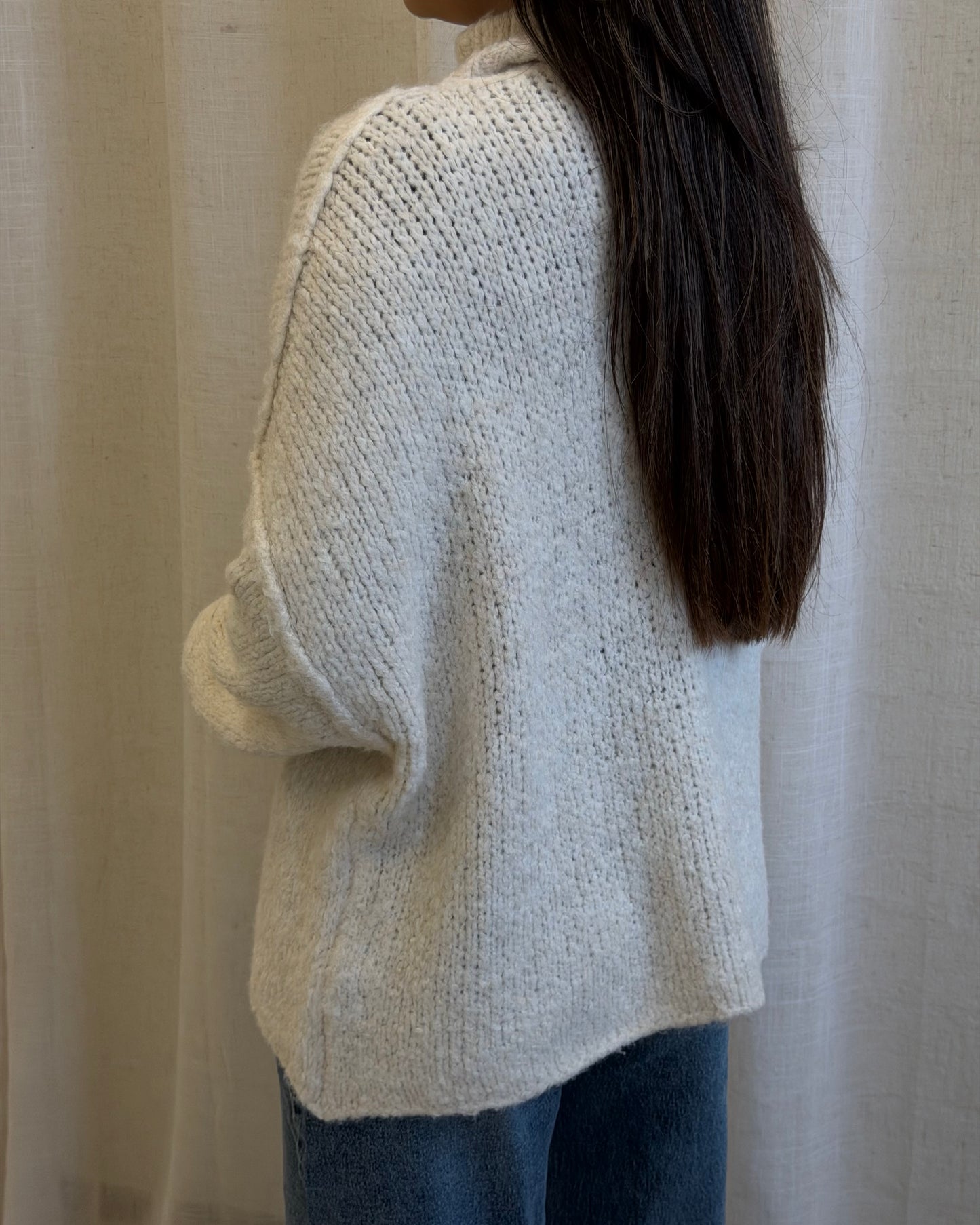 Liv Sweater White
